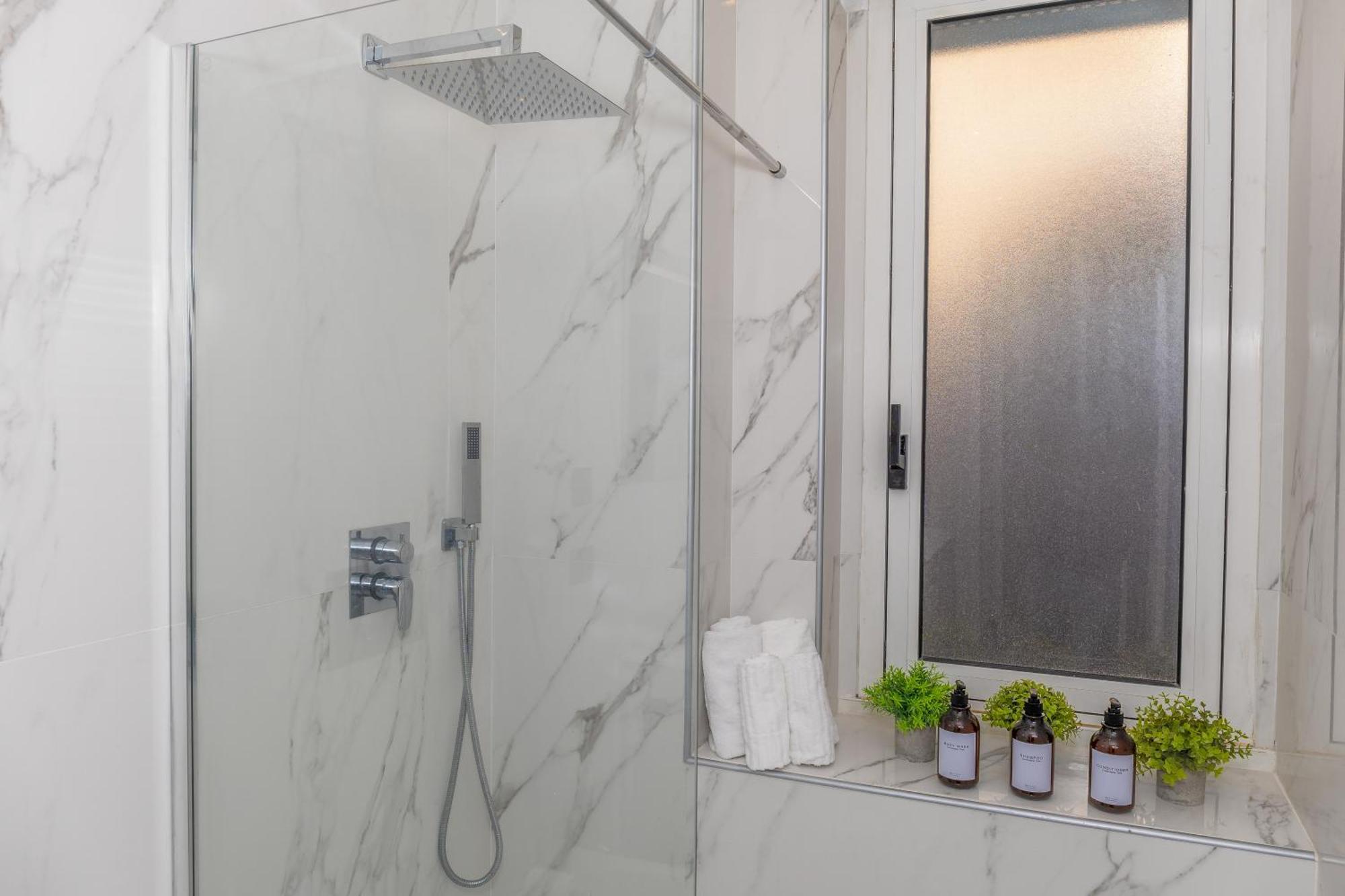 Luxury 2 Bedroom In Mailand