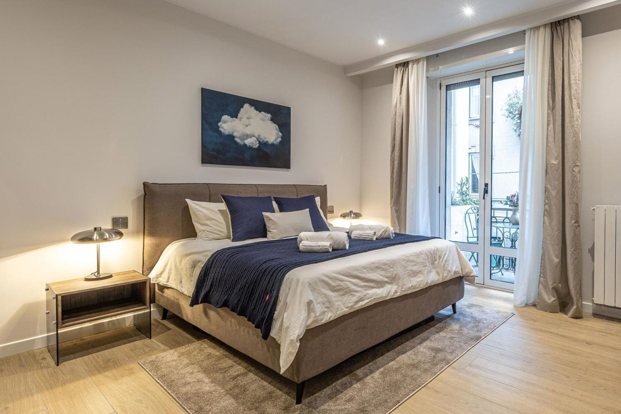 Apartment Luxury 2 Bedroom In Mailand